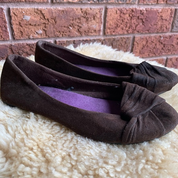 NWOT Brown Women’s G 21 Flats 🌺 Size 6. - Picture 2 of 7
